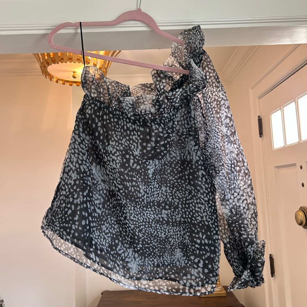 H&M Monochrome Textured Blouse